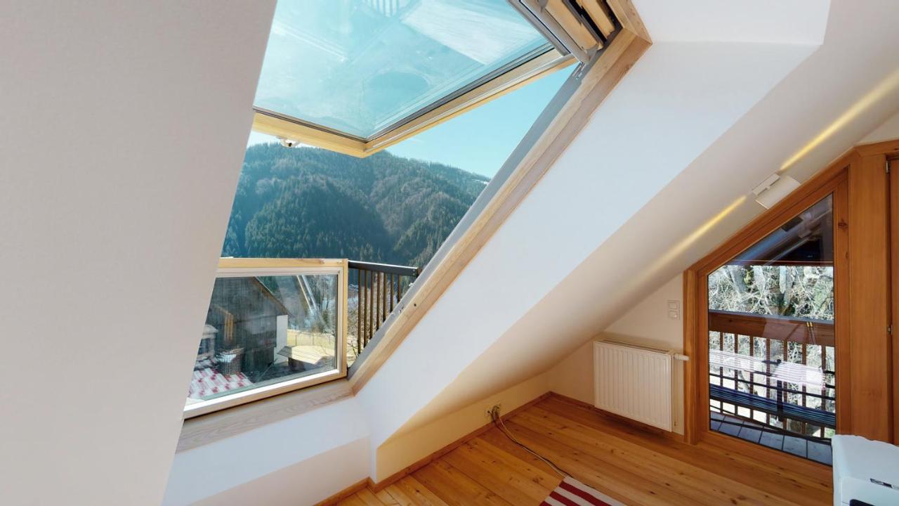 Charmante Gaestewohnung In Altem Bauernhaus In Alpiner Alleinlage Stanz Im Murztal Exteriör bild